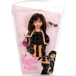 Bratz x Kylie Jenner Day Fashion Doll with Accessories and Certificate